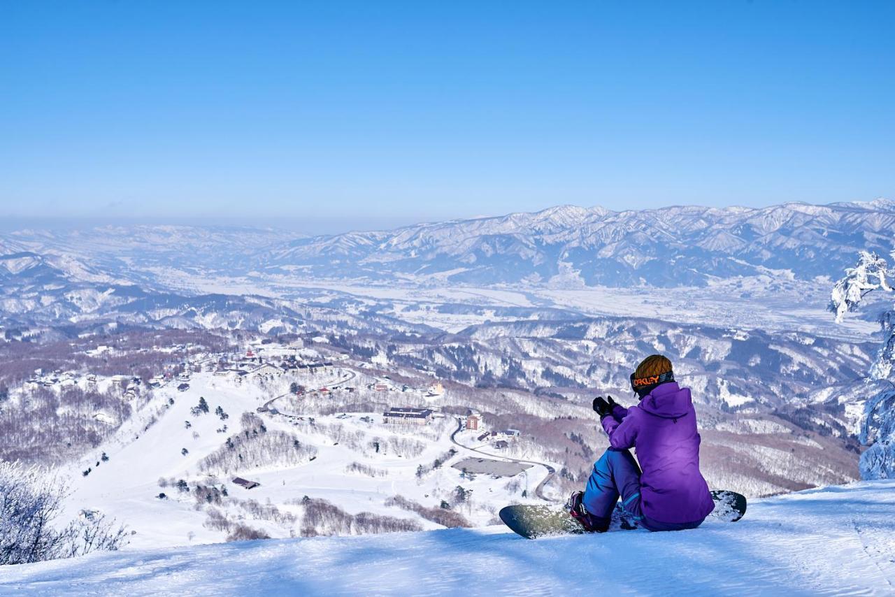 Hotel Silk Inn Madarao Iiyama Екстериор снимка